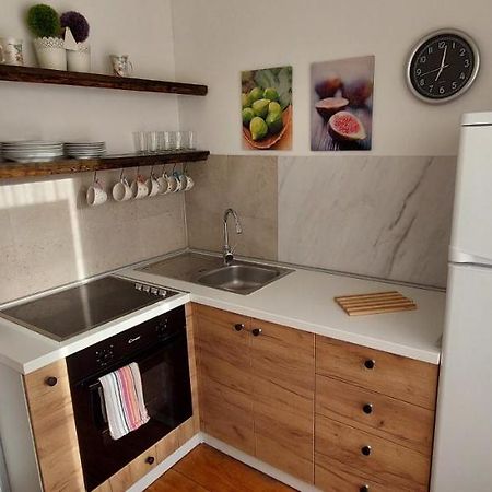 R&E Apartment Сплит Екстериор снимка