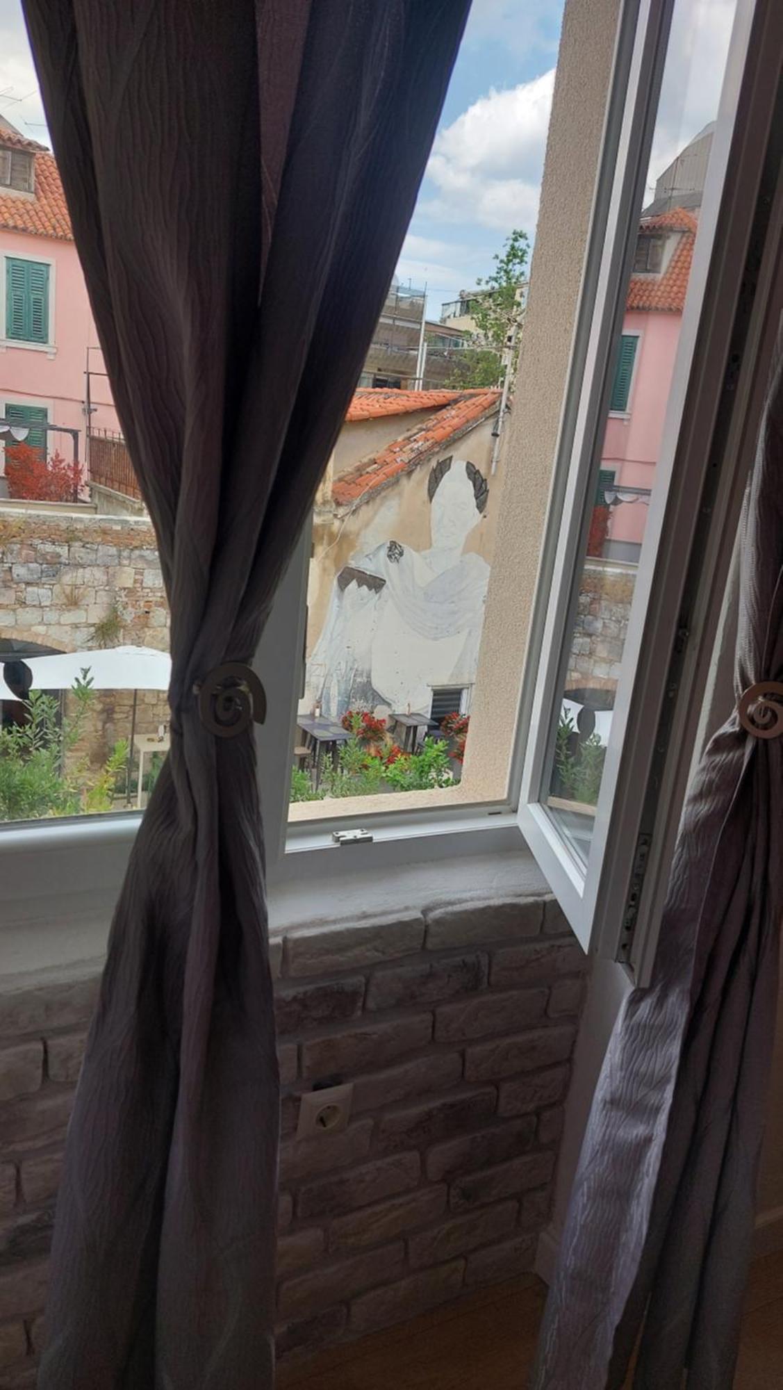 R&E Apartment Сплит Екстериор снимка