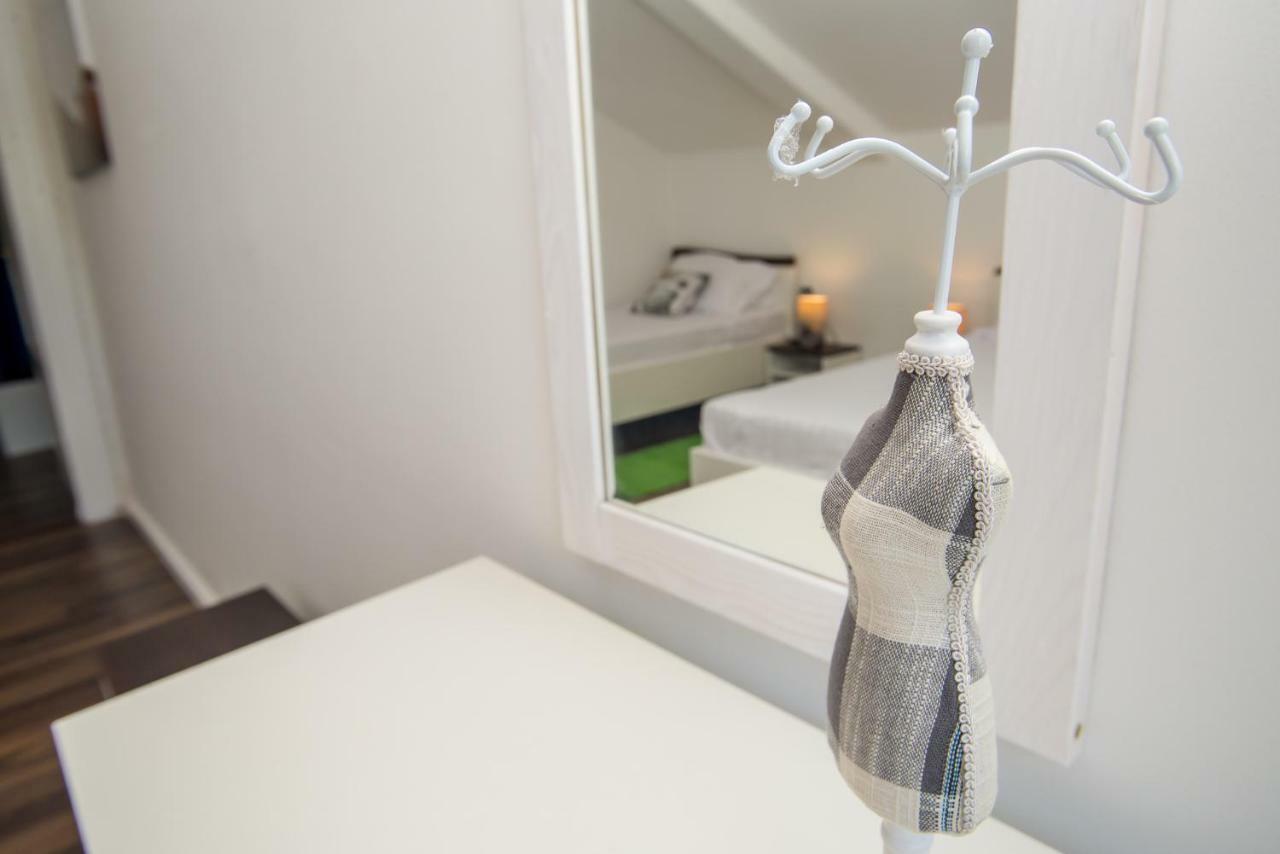 R&E Apartment Сплит Екстериор снимка